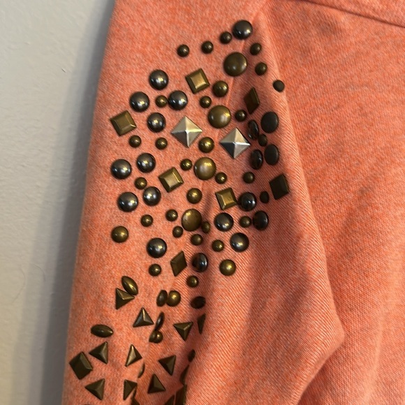 Daytrip / Buckle Scoop Neck Coral Sweatshirt - size Small - Picture 3 of 6